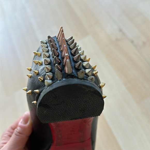 Christian louboutin spiked flats - Picture 8 of 9